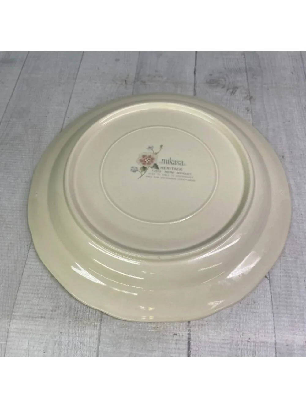 Mikasa PEONY BOUQUET Heritage Peach Blue Flower 1 Dinner Plate & 1 Salad Plate